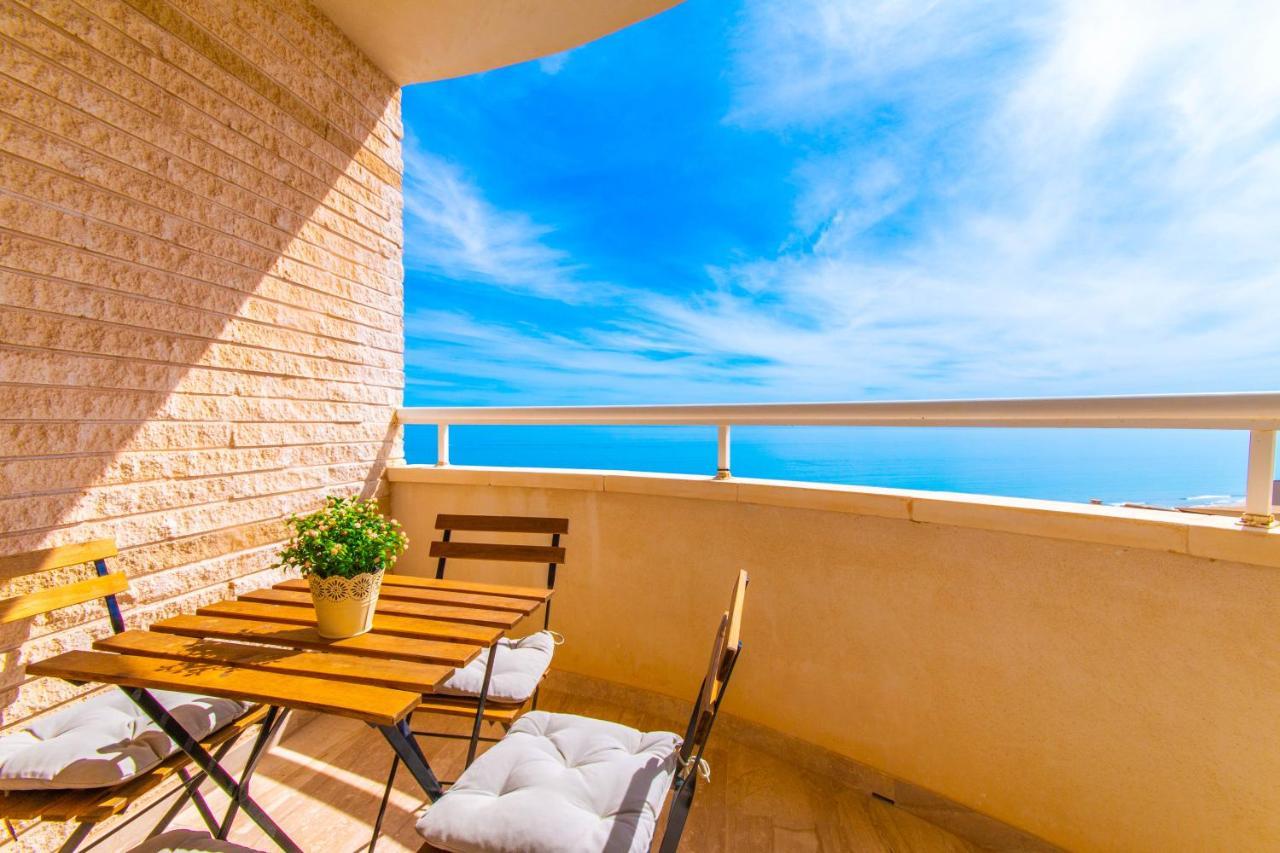 Lovely Apartment Beach Front & Pool El Campello Eksteriør bilde