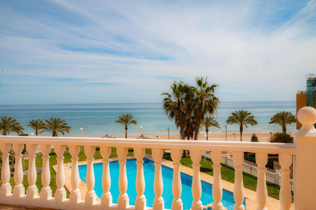 Lovely Apartment Beach Front & Pool El Campello Eksteriør bilde